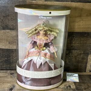 Disney Store Sleeping Beauty Princess Doll In Display Case SEALED Collectible